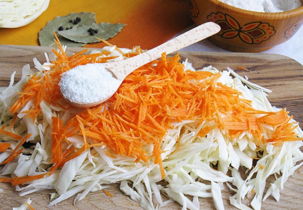 Капуста с морковью Капуста и морковь